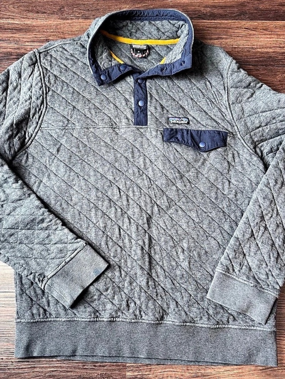 Patagonia Pullover Organic Cotton Quilted Snap-T Mens Medium Forge Gray Unisex